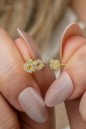 Heliophilia Silver Pendientes de Plata de Ley 925 con Recubrimiento de Oro y Circón